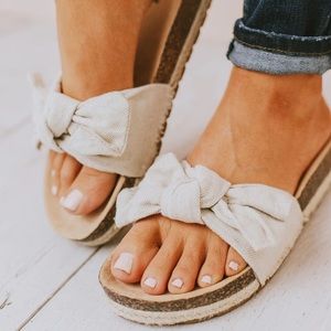 Bow Sandals